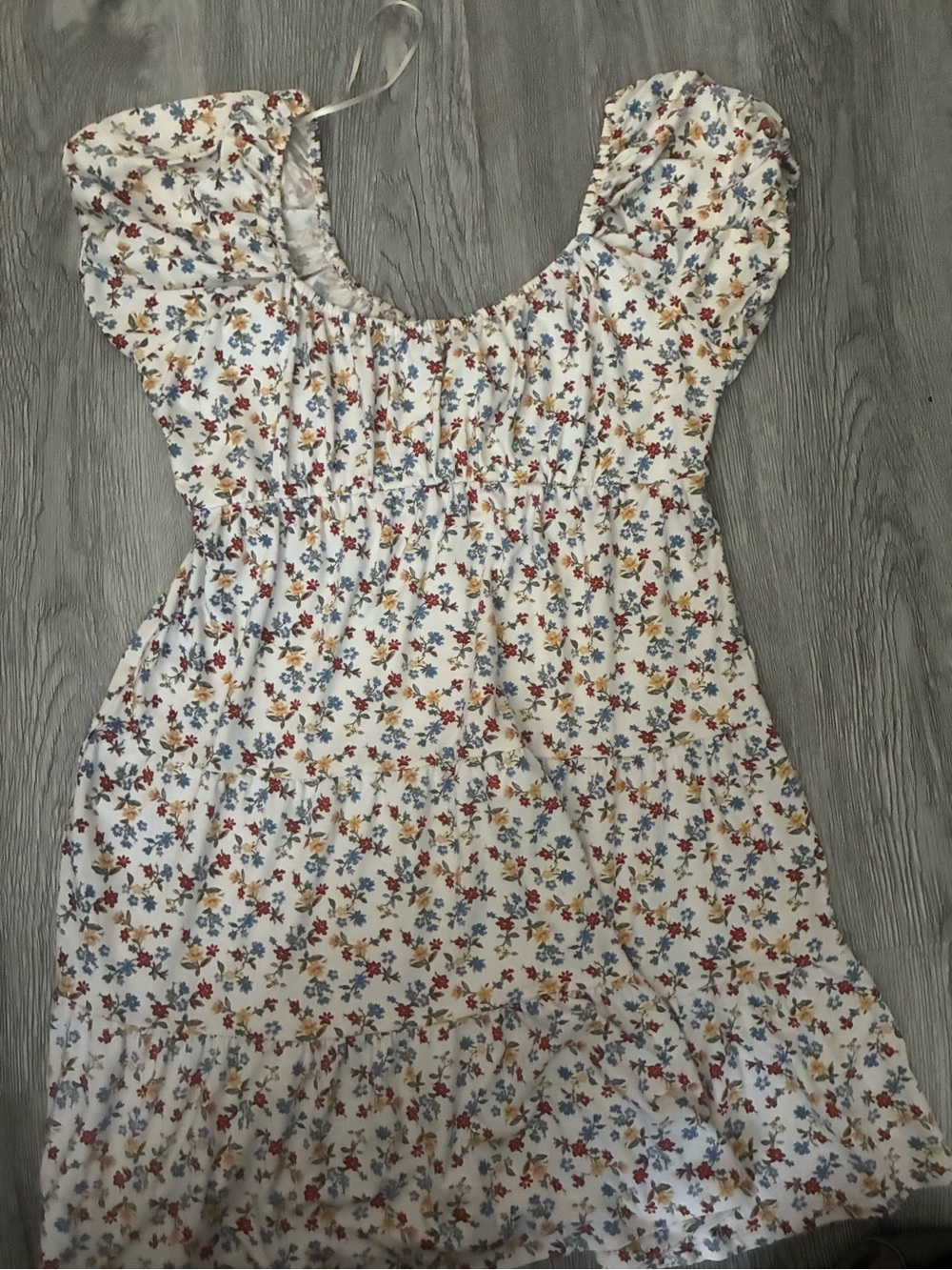 Hollister White Floral Dress with Red, Blue & Tan Flowers